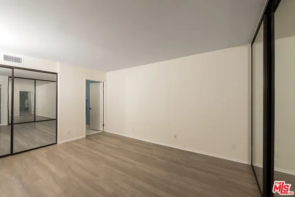 $698,800 | 4260 VÃa Arbolada, Unit 116, Los Angeles, CA 90042