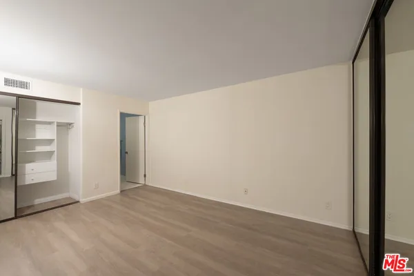 $698,800 | 4260 VÃa Arbolada, Unit 116, Los Angeles, CA 90042