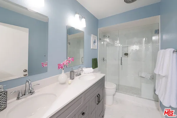 $698,800 | 4260 VÃa Arbolada, Unit 116, Los Angeles, CA 90042