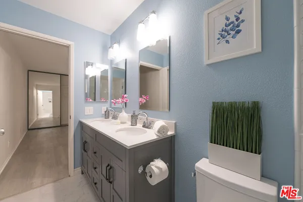 $698,800 | 4260 VÃa Arbolada, Unit 116, Los Angeles, CA 90042
