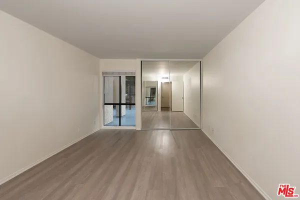 $698,800 | 4260 VÃa Arbolada, Unit 116, Los Angeles, CA 90042