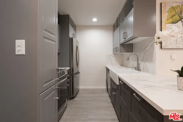 $698,800 | 4260 VÃa Arbolada, Unit 116, Los Angeles, CA 90042