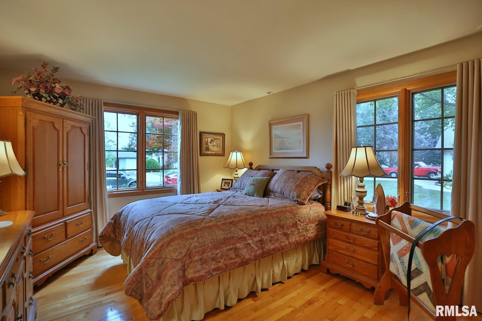 3925 South Paramount Road Bartonville, IL 61607 - Photo 23 of 55 Gallery Image 23