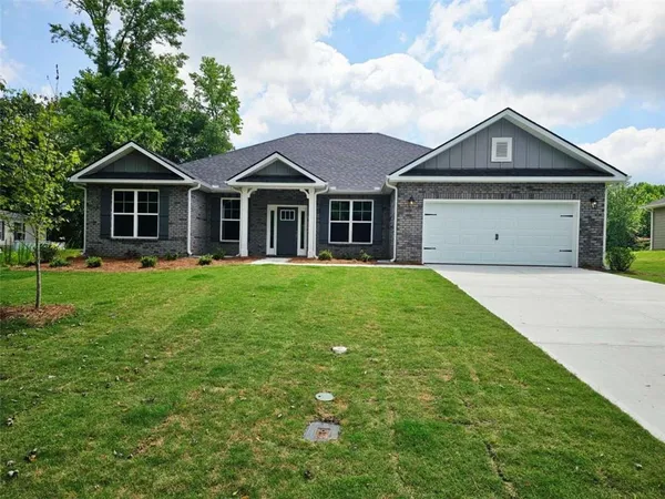 $363,585 | 333 Angela Avenue, Bowdon, GA 30108