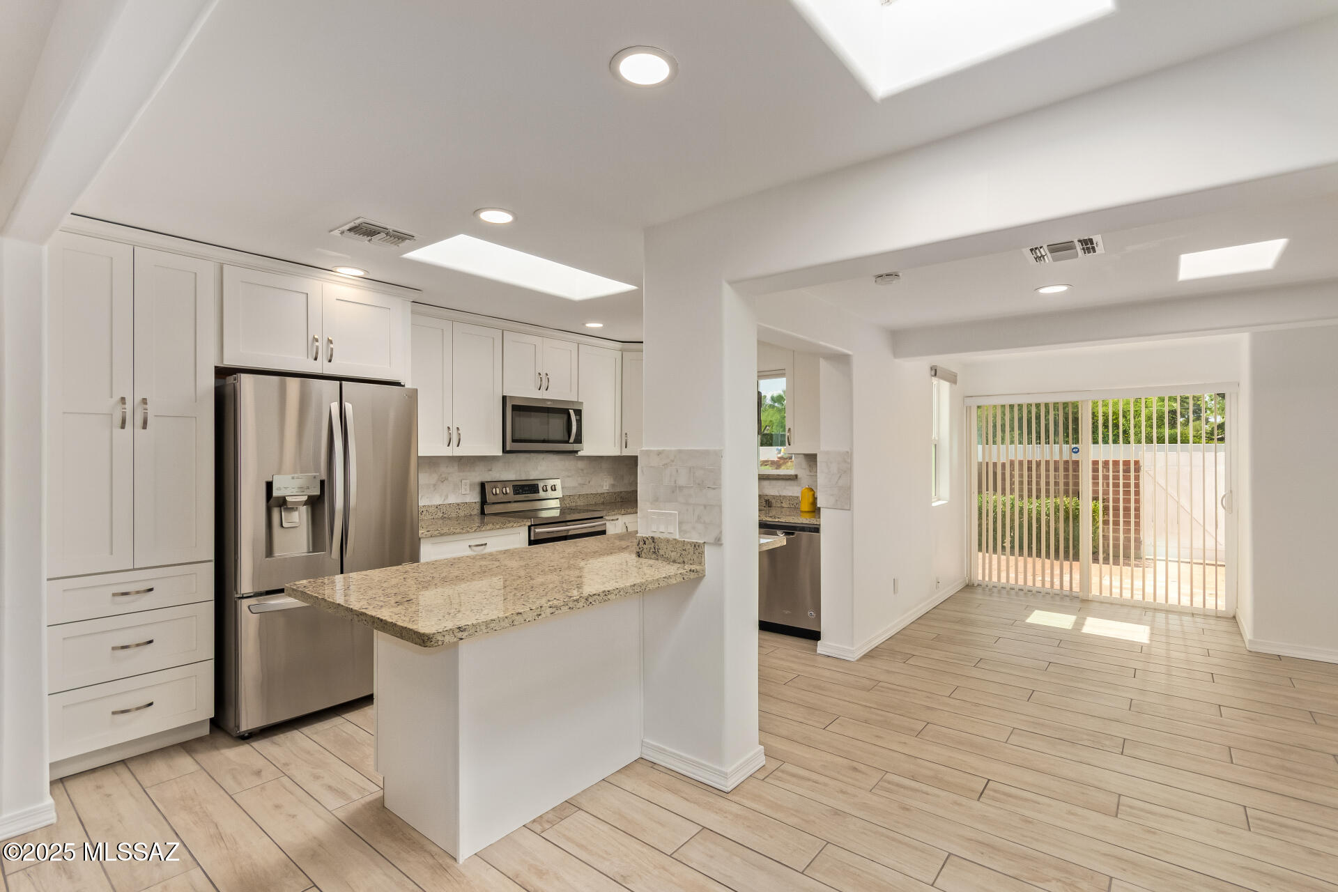 434 South Vista Del Rio Green Valley, AZ 85614 - Photo 10 of 50