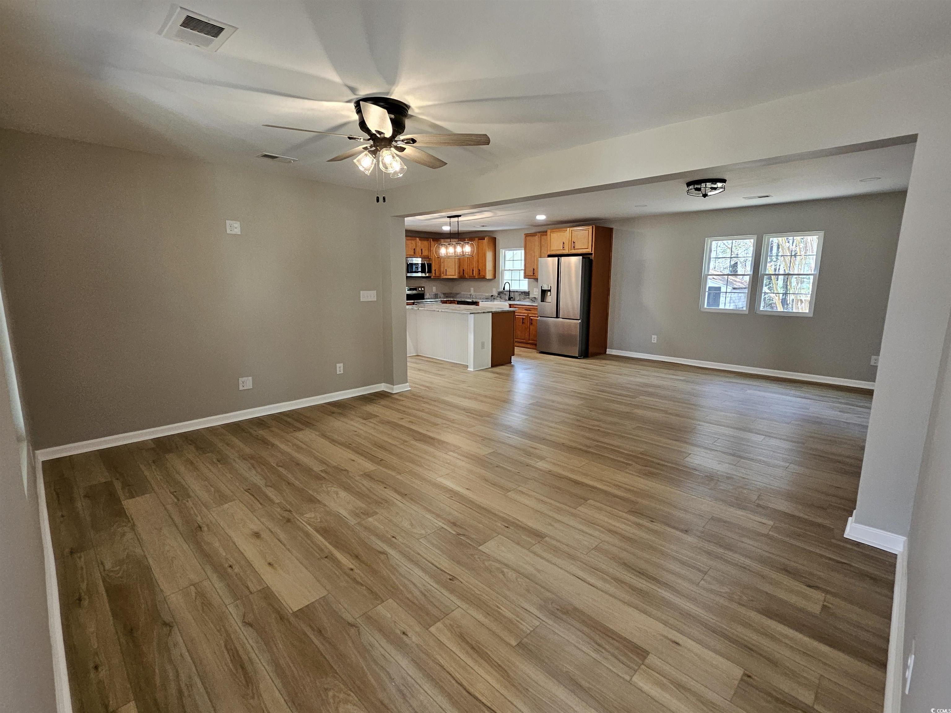 3115 Wayside Road Conway, SC 29527 - Photo 8 of 24 View is from the front entry door looking in. Fre