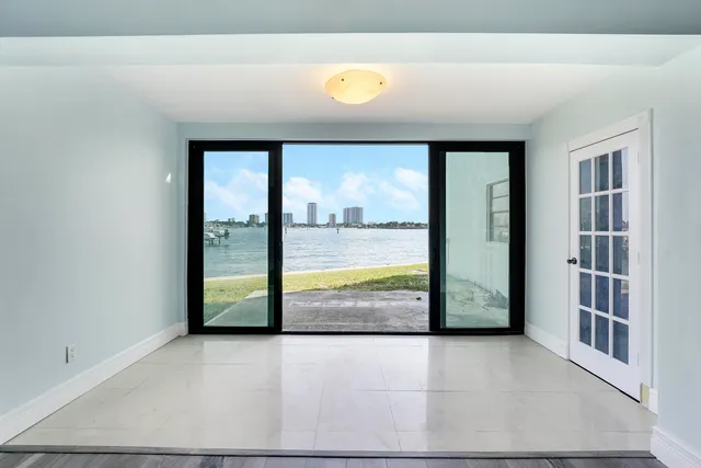 a view of an entryway