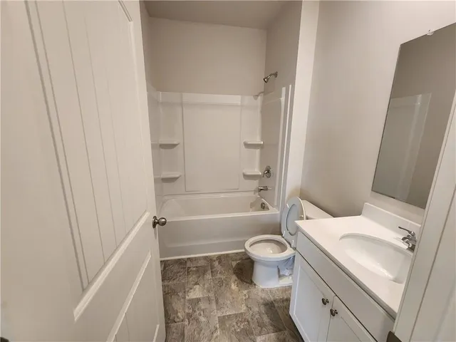 $2,450 | 383 King Villiage, Braselton, GA 30517