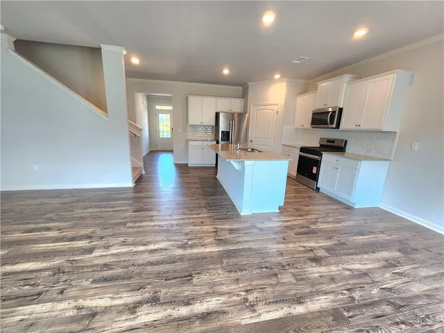 $2,450 | 383 King Villiage, Braselton, GA 30517