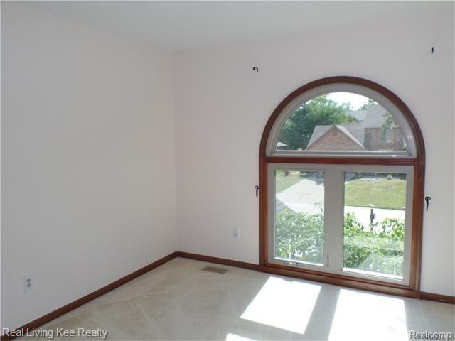 1802 Snowden Circle Rochester Hills, MI 48306 - Photo 24 of 28