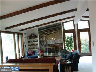 390 General Washington Road Wayne, PA 19087 - Photo 2 of 6