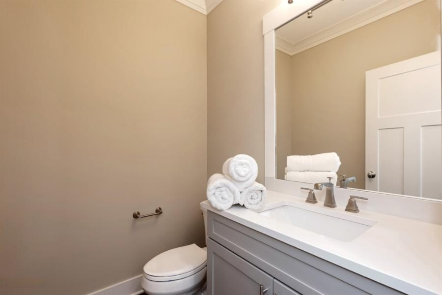 4031 Fox Woods Road St. Joseph, MI 49085 - Photo 13 of 15 vht_viewer_7