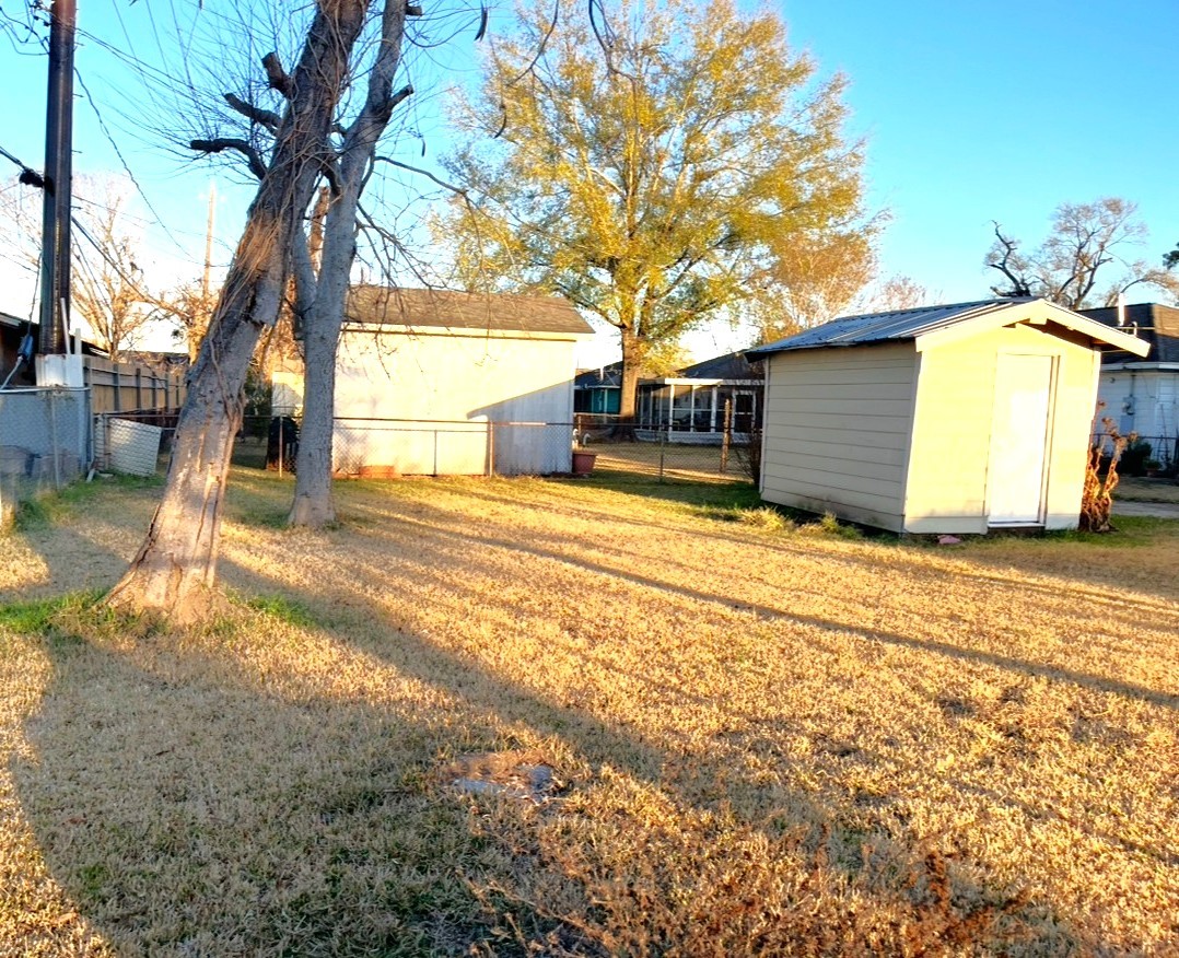 13125 Joliet Street Houston, TX 77015 - Photo 38 of 39