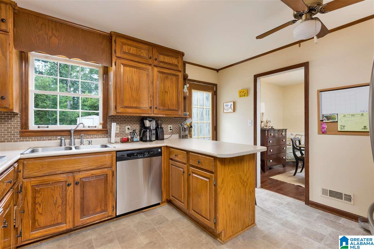 2132 Farley Road Birmingham, AL 35226 - Photo 11 of 27