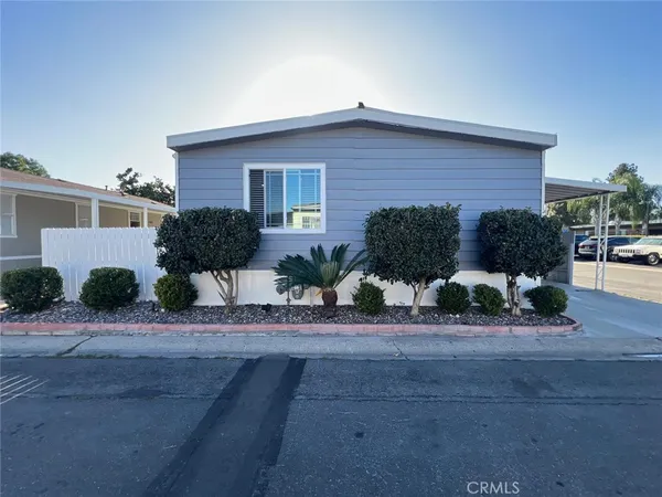 $162,000 | 320 North Park Vista Street, Unit 20, Anaheim, CA 92806