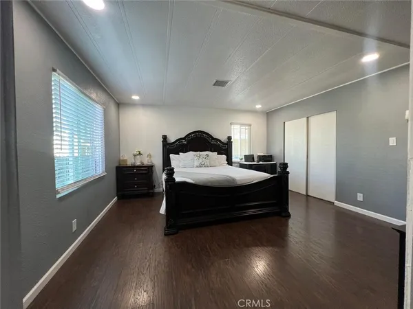 $162,000 | 320 North Park Vista Street, Unit 20, Anaheim, CA 92806