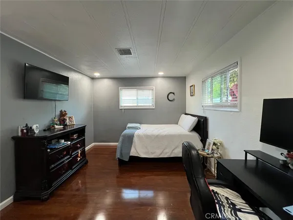 $162,000 | 320 North Park Vista Street, Unit 20, Anaheim, CA 92806
