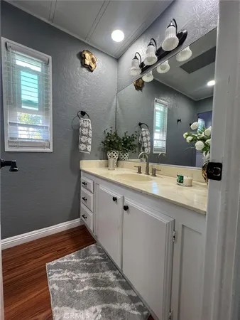 $162,000 | 320 North Park Vista Street, Unit 20, Anaheim, CA 92806