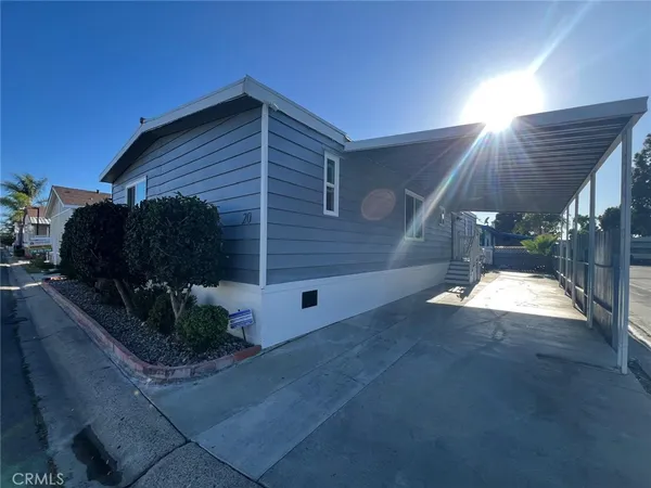 $162,000 | 320 North Park Vista Street, Unit 20, Anaheim, CA 92806