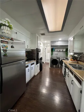 $162,000 | 320 North Park Vista Street, Unit 20, Anaheim, CA 92806