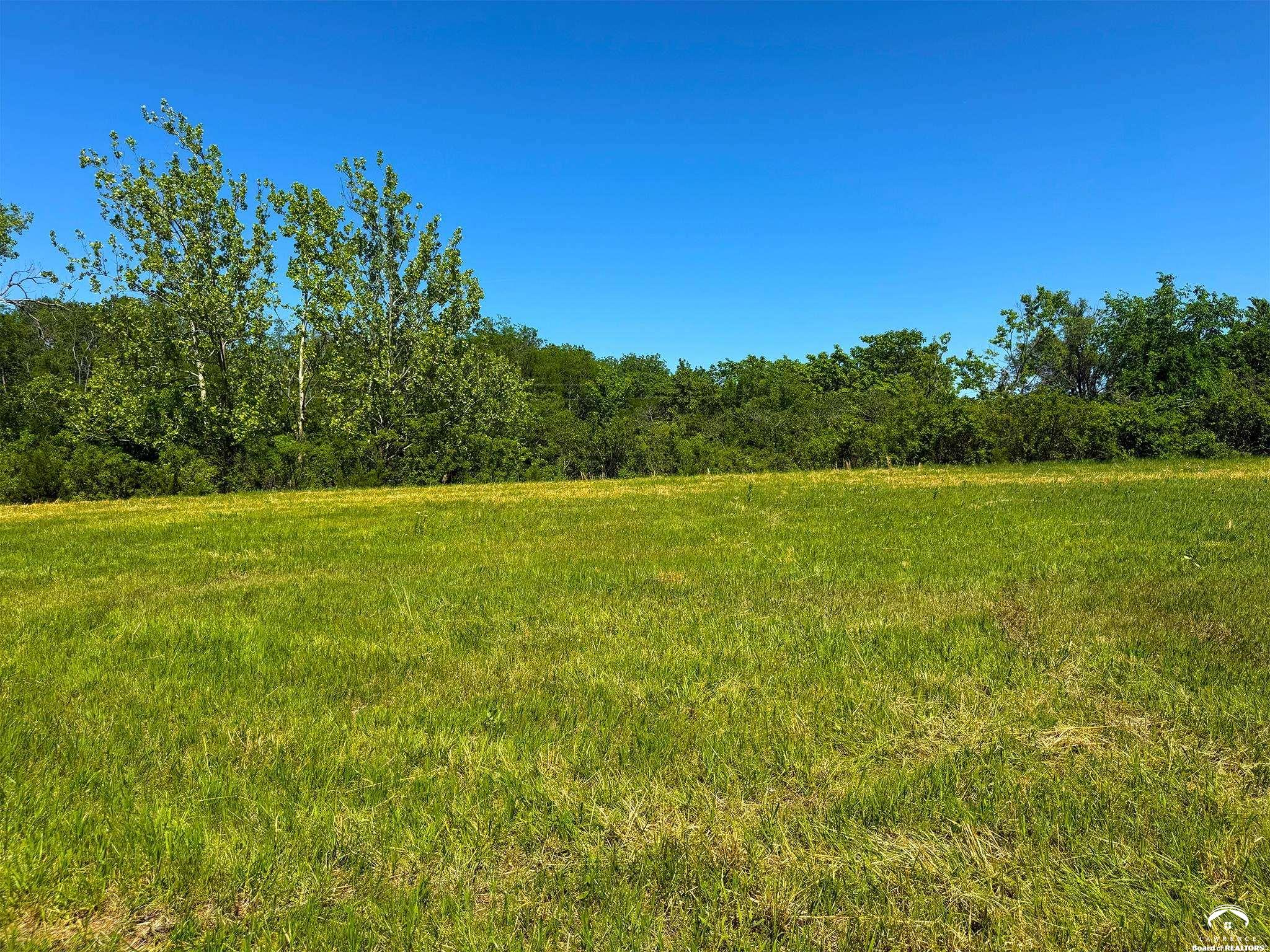 800 Southeast Stanley Road Tecumseh, KS 66542 - Photo 7 of 20