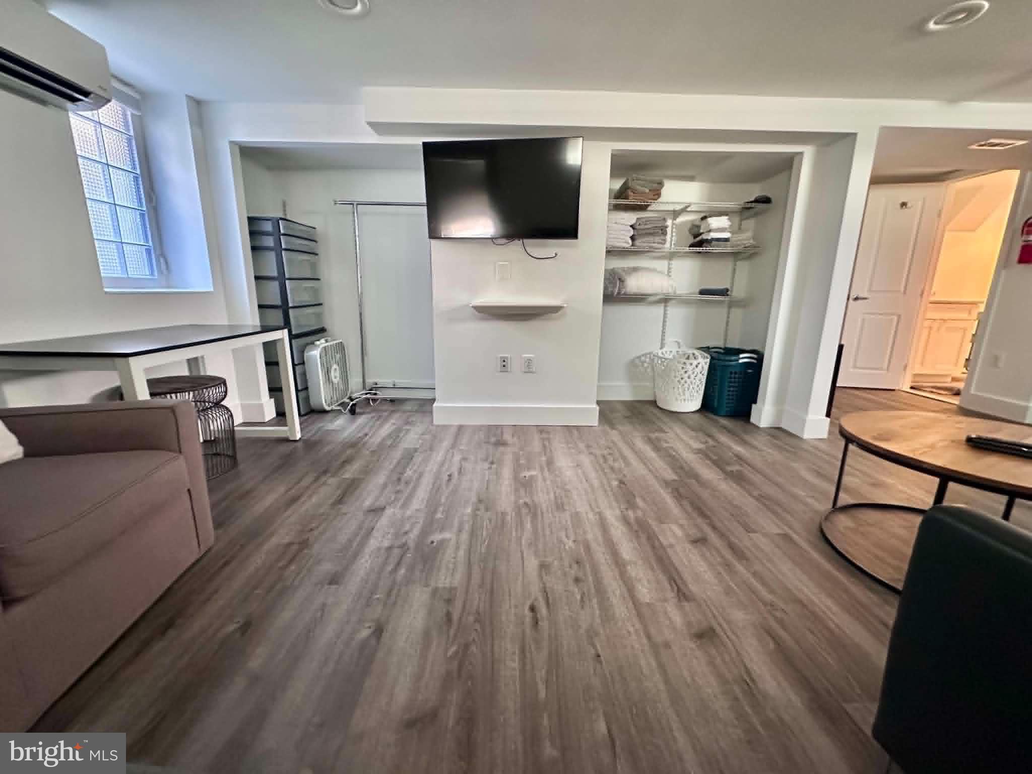 4118 18th Road North Arlington, VA 22207 - Photo 3 of 15