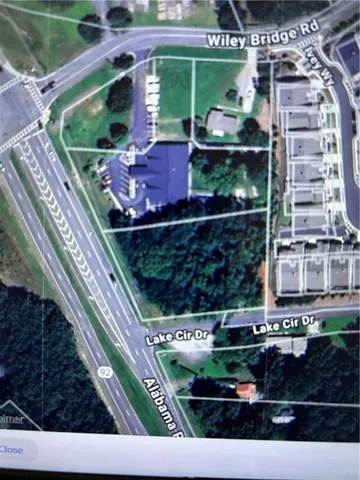 a view of a yard with outdoor space