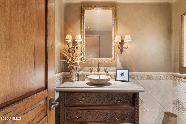 $9,500,000 | 9743 East Madera Drive, Scottsdale, AZ 85262