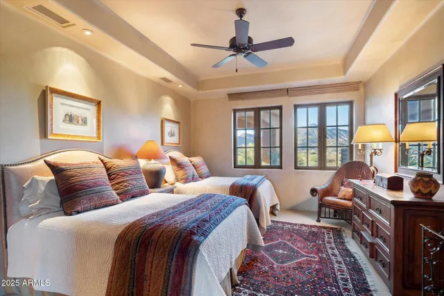 $9,500,000 | 9743 East Madera Drive, Scottsdale, AZ 85262