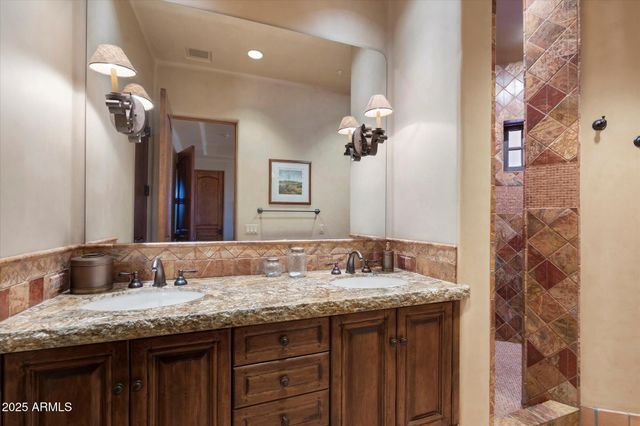 $9,500,000 | 9743 East Madera Drive, Scottsdale, AZ 85262