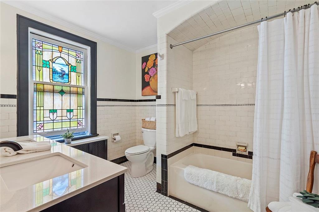 3939 Evergreen Road Pittsburgh, PA 15214 - Photo 14 of 23 Gallery Image 14