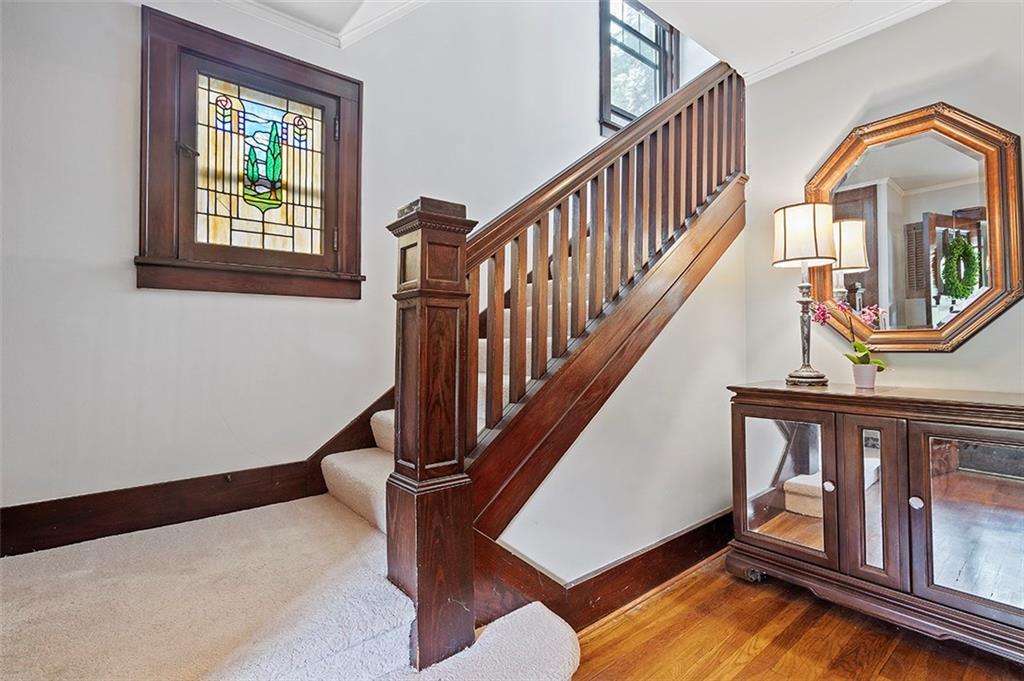 3939 Evergreen Road Pittsburgh, PA 15214 - Photo 4 of 23 Exquisite stained glass throughout the home