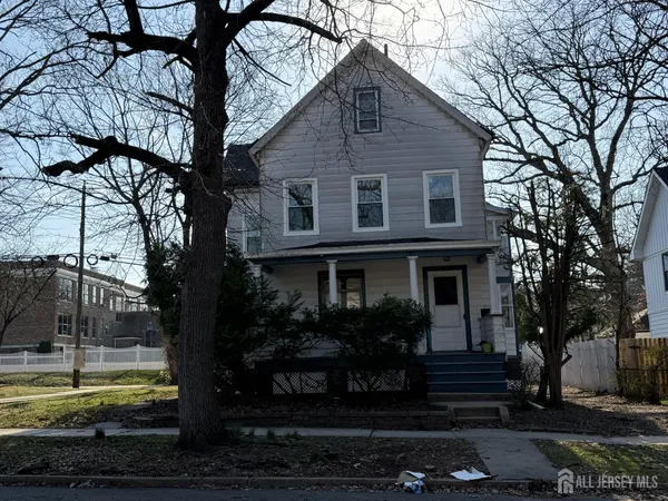 $2,700 | 332 North 4th Avenue, Unit 2, Highland Park, NJ 08904