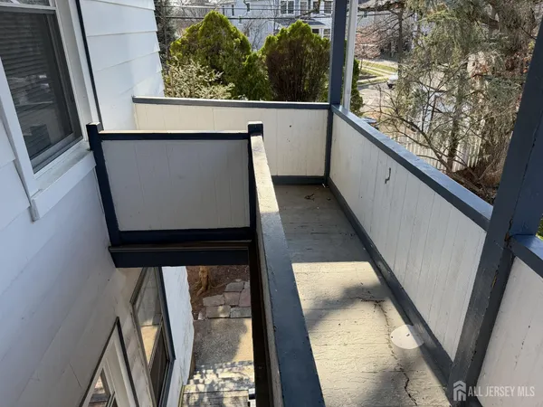 $2,700 | 332 North 4th Avenue, Unit 2, Highland Park, NJ 08904
