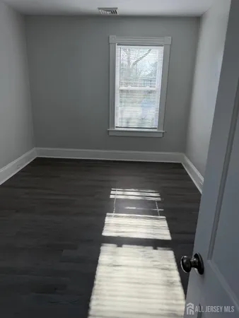 $2,700 | 332 North 4th Avenue, Unit 2, Highland Park, NJ 08904