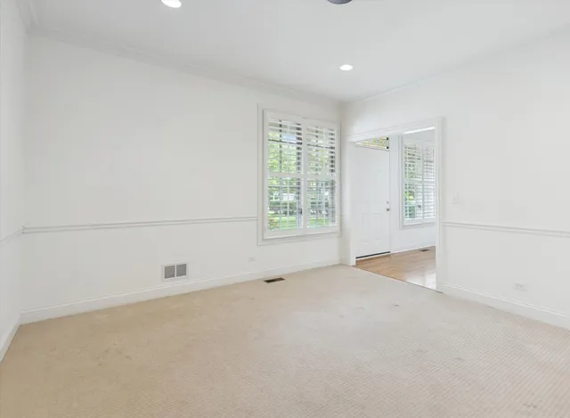 $899,000 | 660 Buckingham Court, Lake Forest, IL 60045