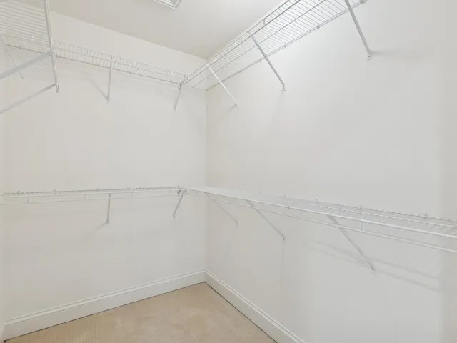 $899,000 | 660 Buckingham Court, Lake Forest, IL 60045