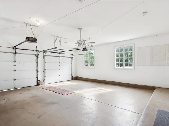 $899,000 | 660 Buckingham Court, Lake Forest, IL 60045