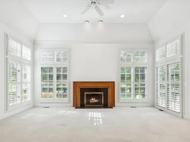 $899,000 | 660 Buckingham Court, Lake Forest, IL 60045