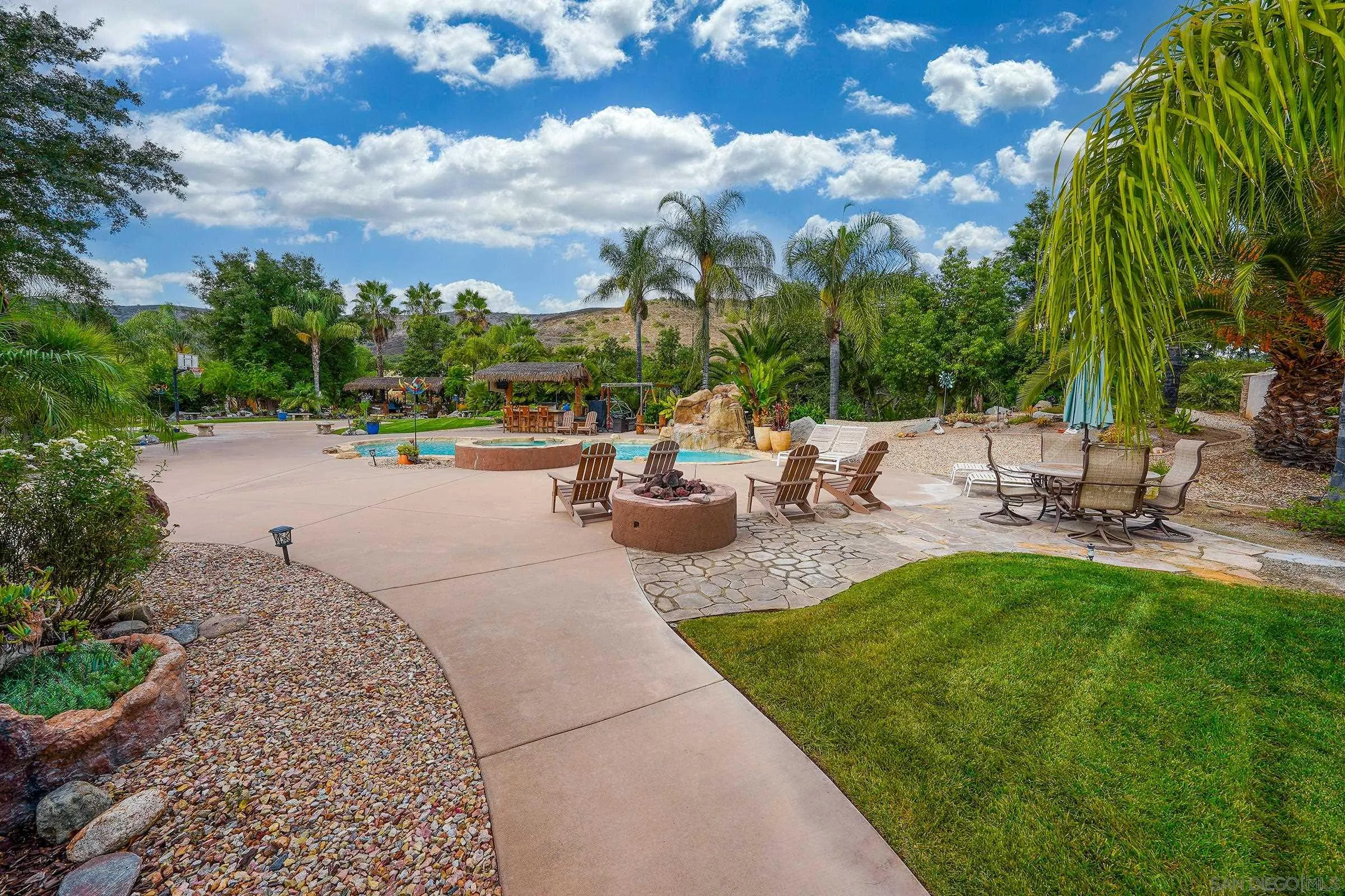 23420 Nightsky Road Ramona, CA 92065 - Photo 10 of 53 Gallery Image 10