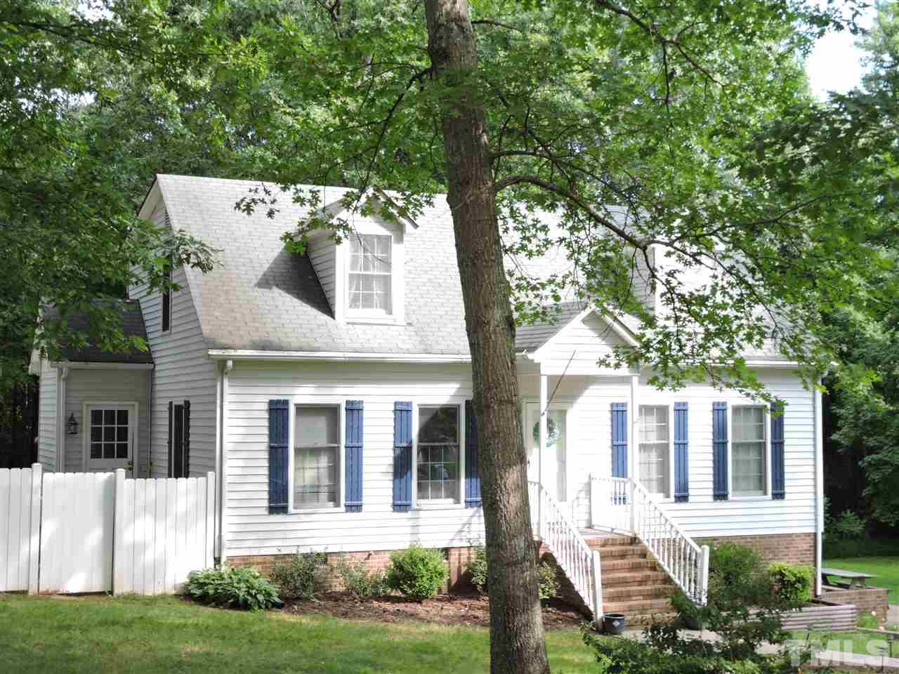 26 Benjamin Court Roxboro, NC 27573 - Photo 1 of 3 front view of a house with a yard