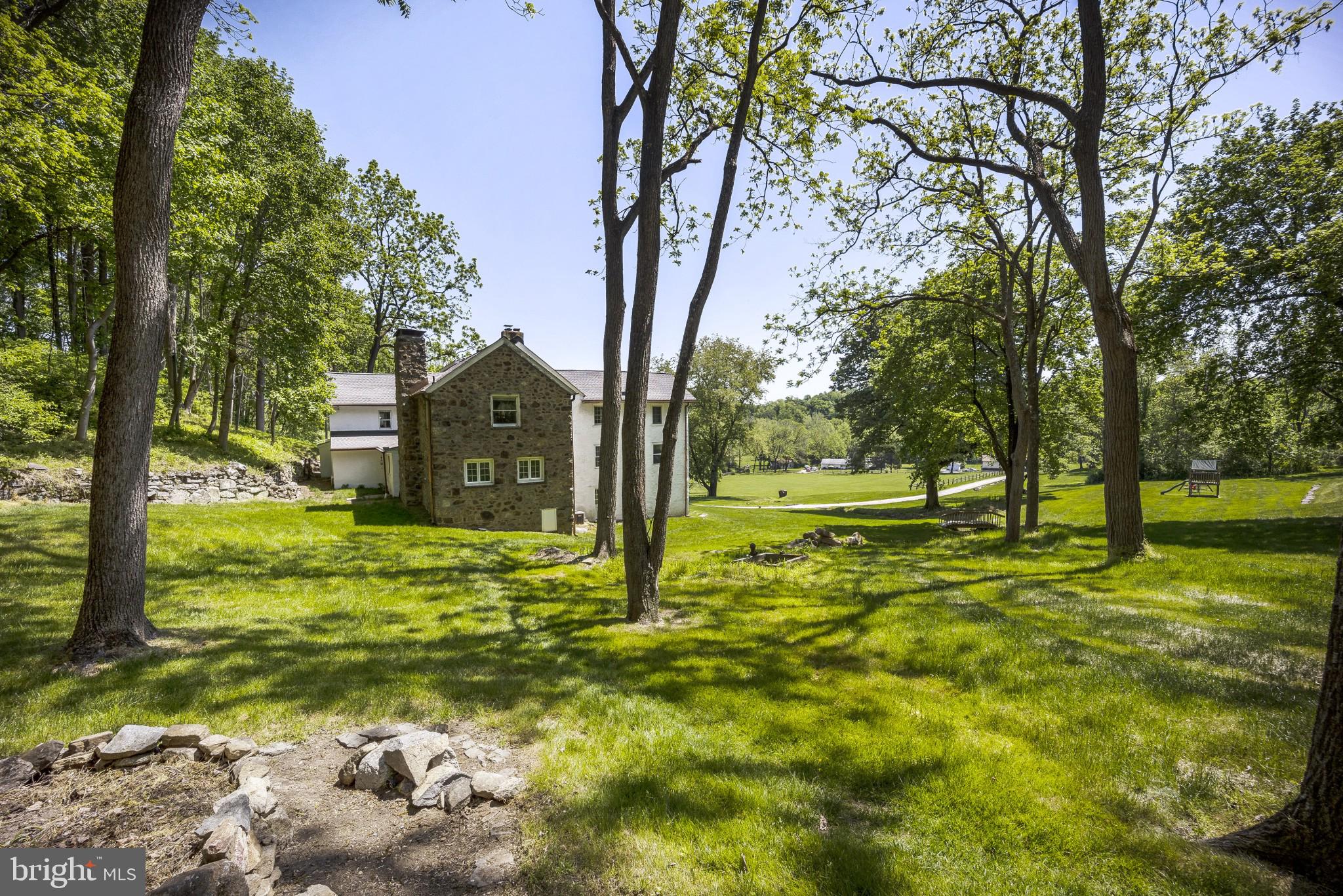 511 Merlin Road Phoenixville, PA 19460 - Photo 5 of 44 Side view of main house