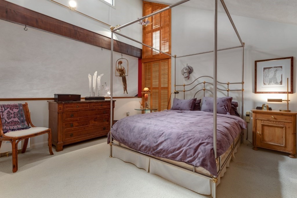 33 Pasture Road Reading, MA 01867 - Photo 13 of 32 Gallery Image 13