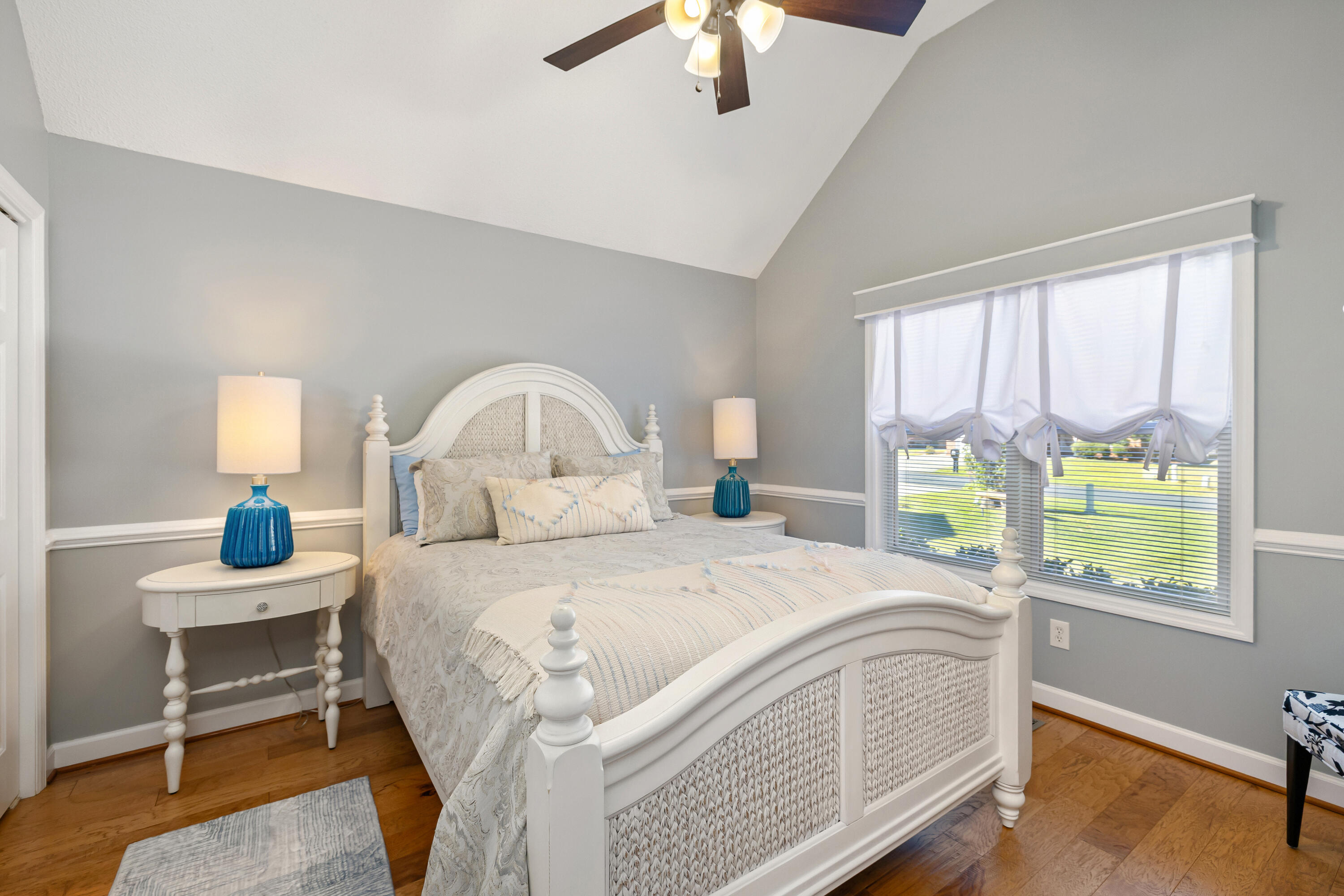 104 Oakview Circle Manning, SC 29102 - Photo 15 of 79 GUEST BEDROOM