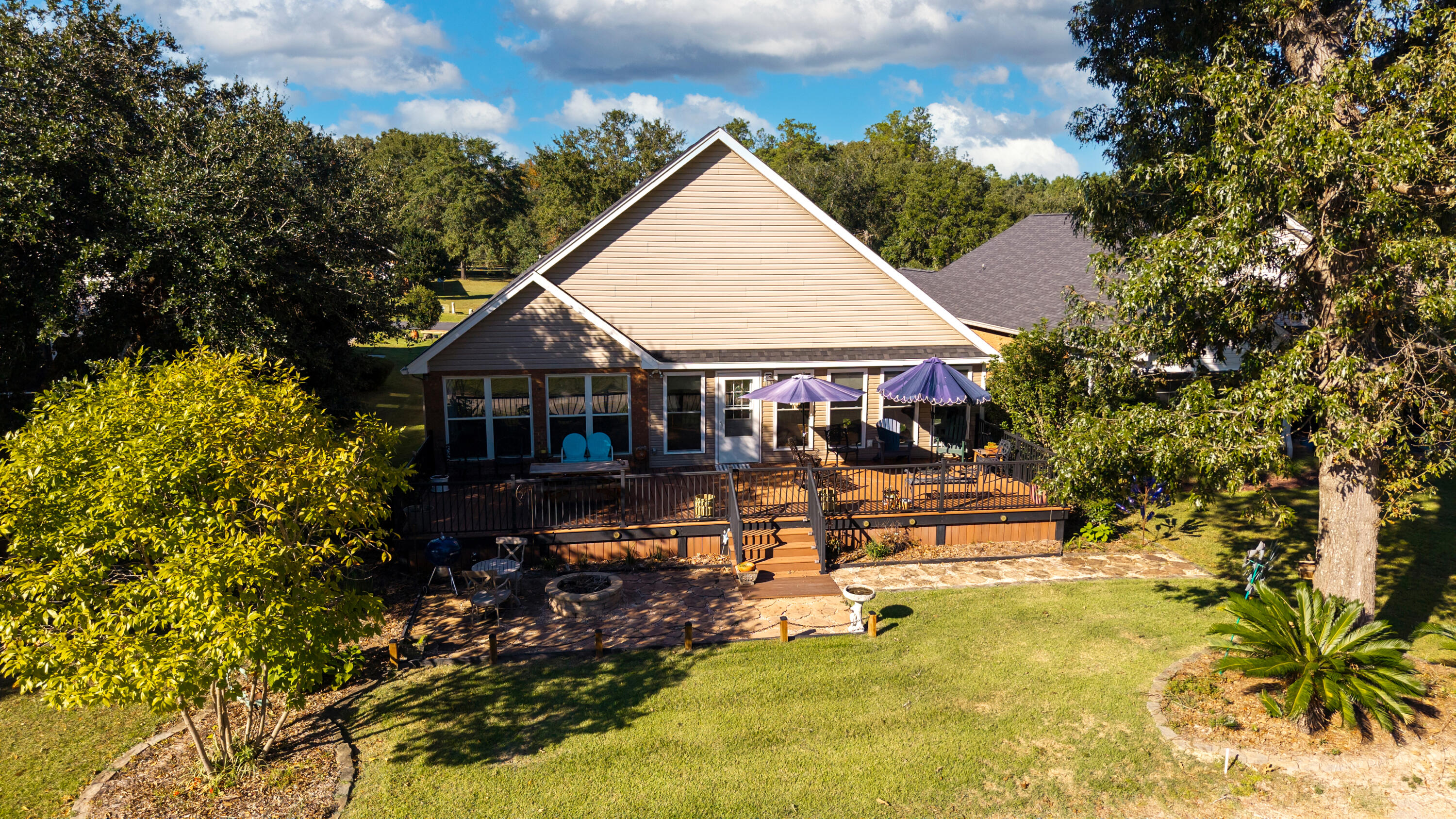 104 Oakview Circle Manning, SC 29102 - Photo 3 of 79 BACK OF HOME