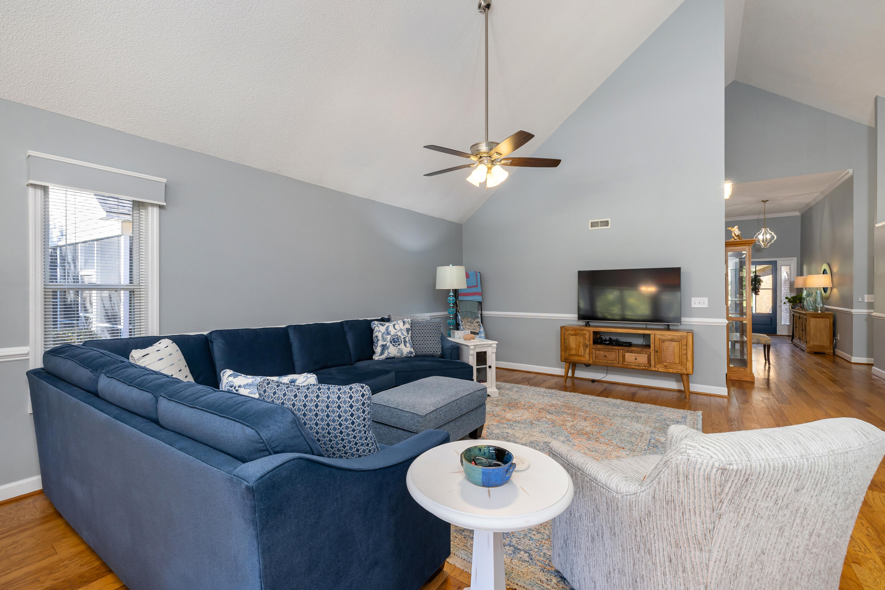 104 Oakview Circle Manning, SC 29102 - Photo 31 of 79 GREAT ROOM