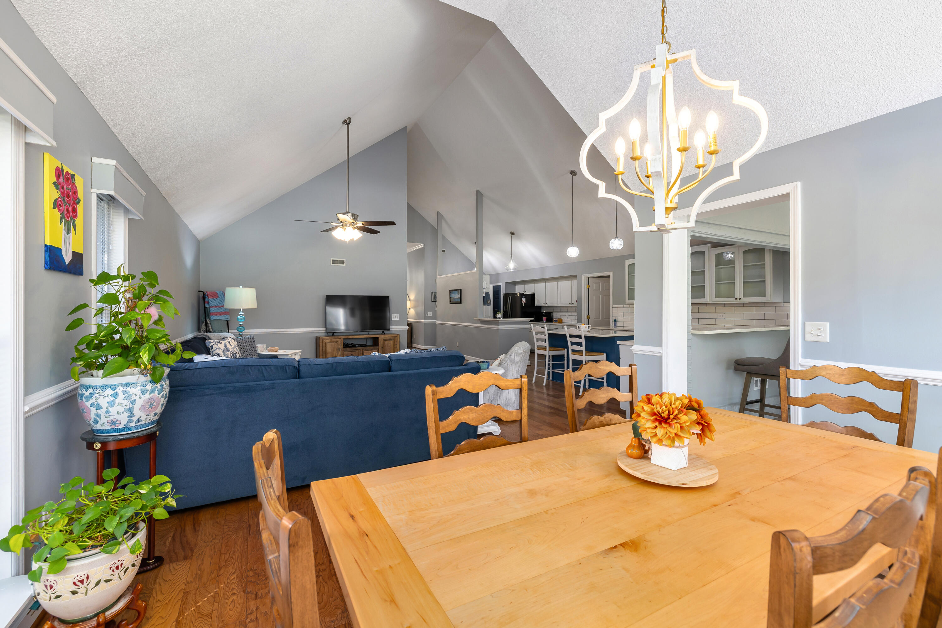 104 Oakview Circle Manning, SC 29102 - Photo 35 of 79 DINING AREA