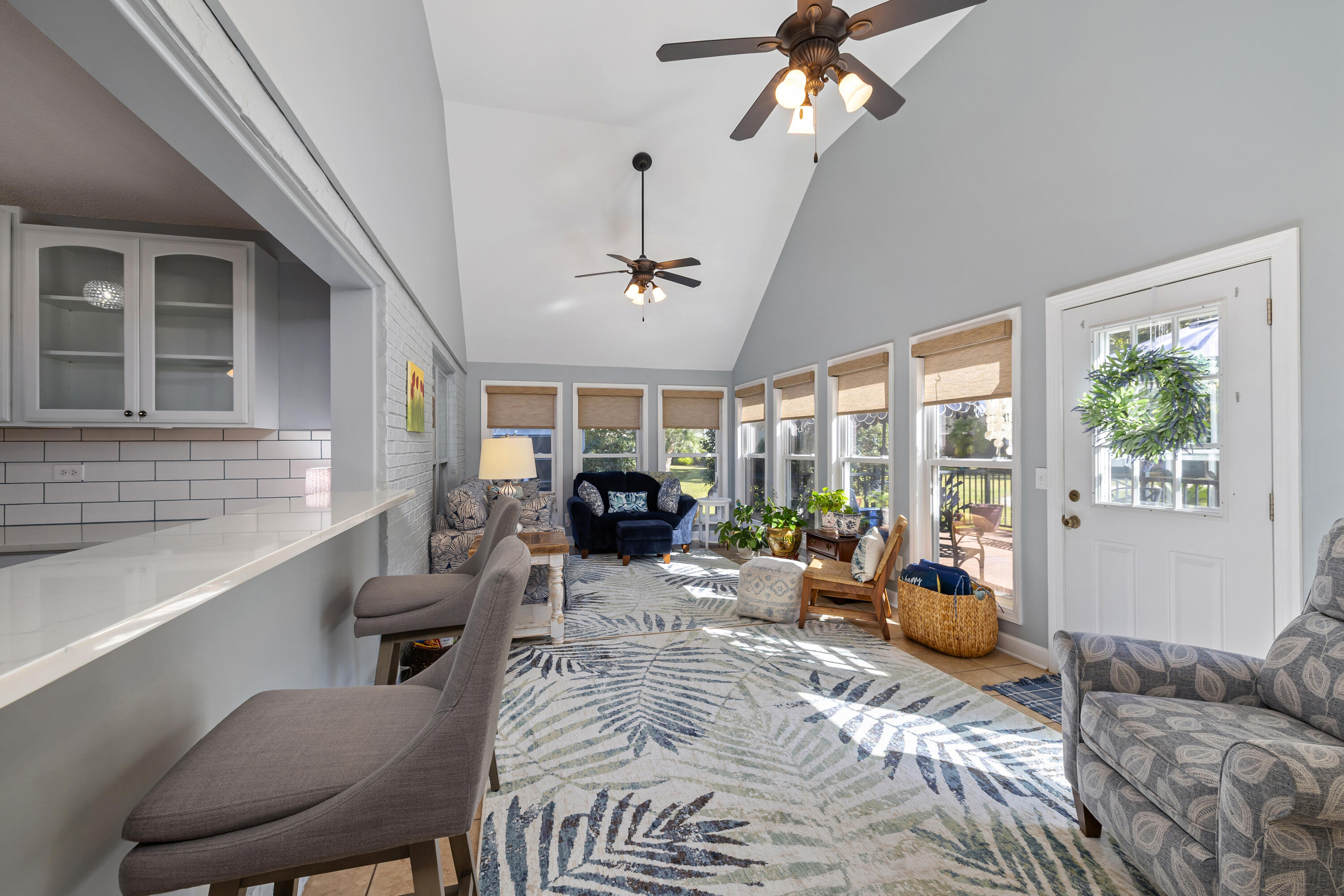 104 Oakview Circle Manning, SC 29102 - Photo 37 of 79 SUNROOM