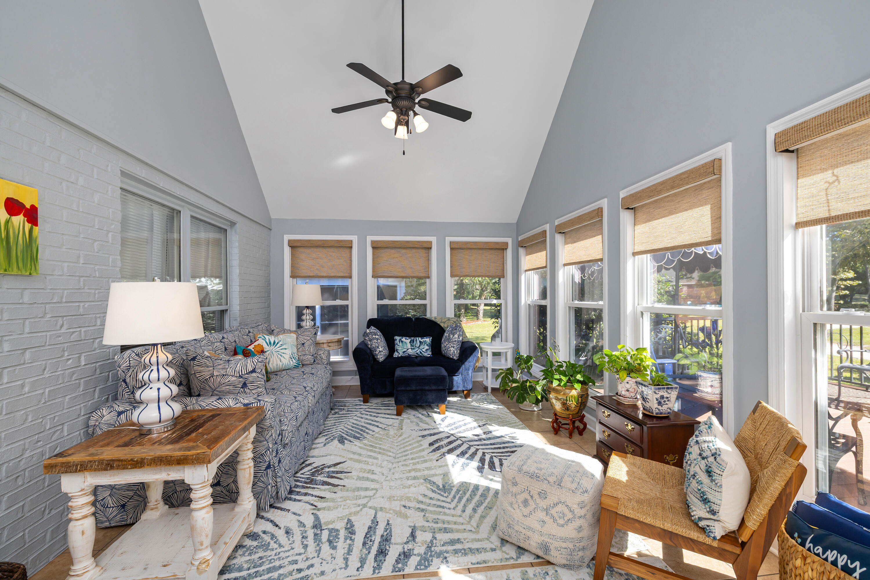 104 Oakview Circle Manning, SC 29102 - Photo 38 of 79 SUNROOM