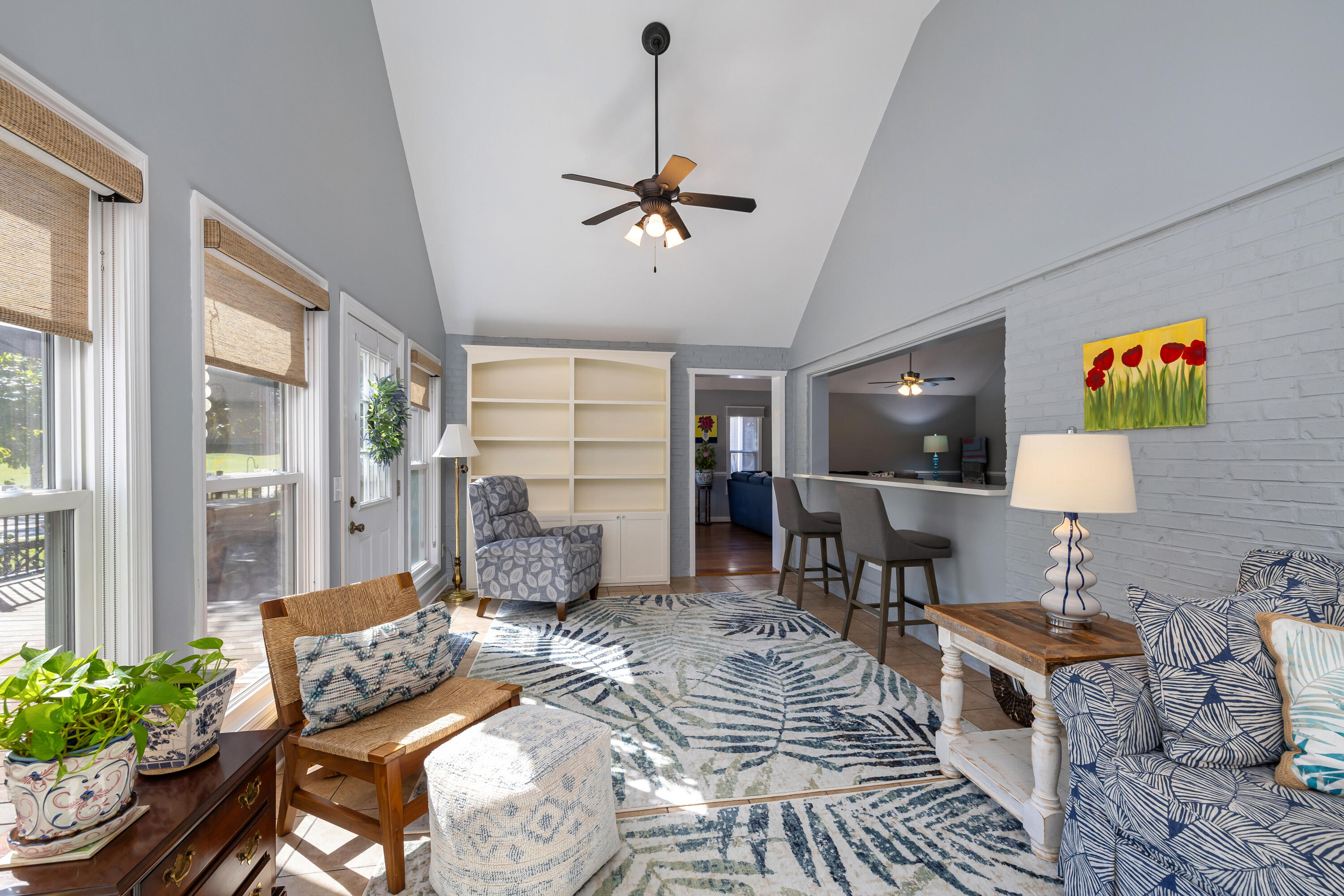 104 Oakview Circle Manning, SC 29102 - Photo 39 of 79 SUNROOM